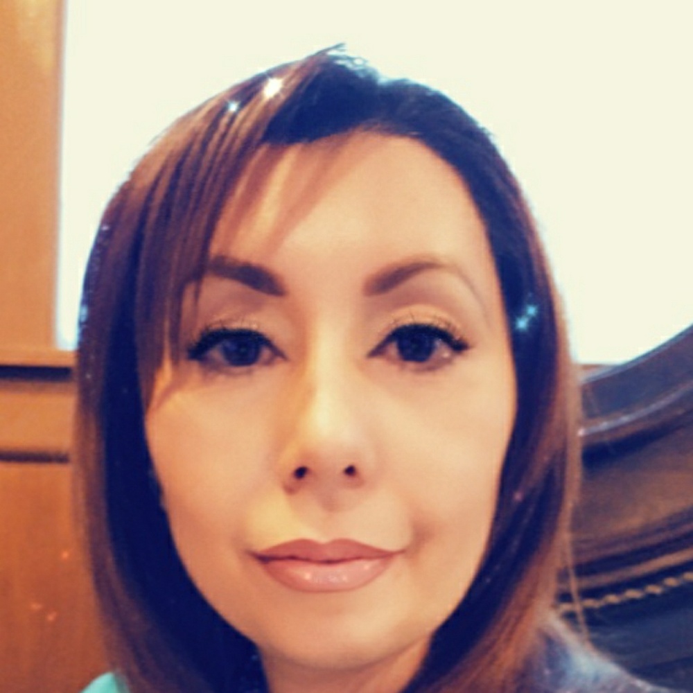 Meet your Posher, Leticia
